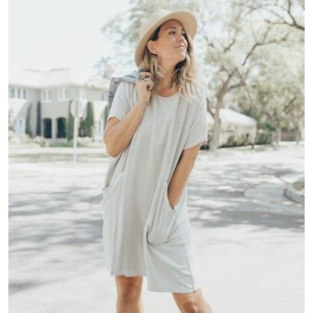 Carly Jean Los Angeles Hadley Dress